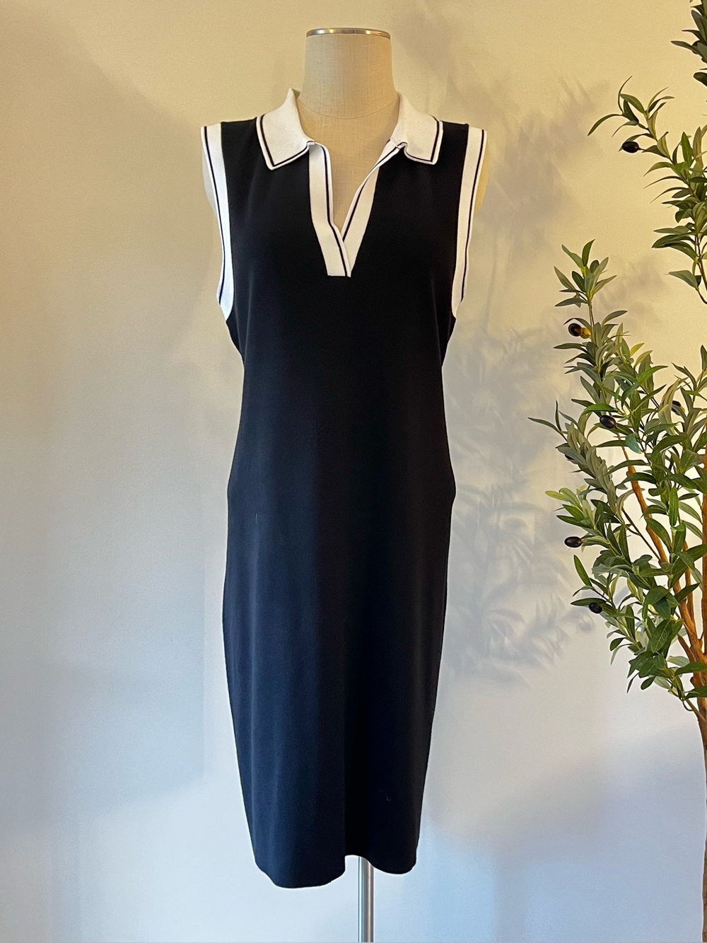 Karl Lagerfeld Sleeveless Black Polo sweater Sheath Dress with White Trim